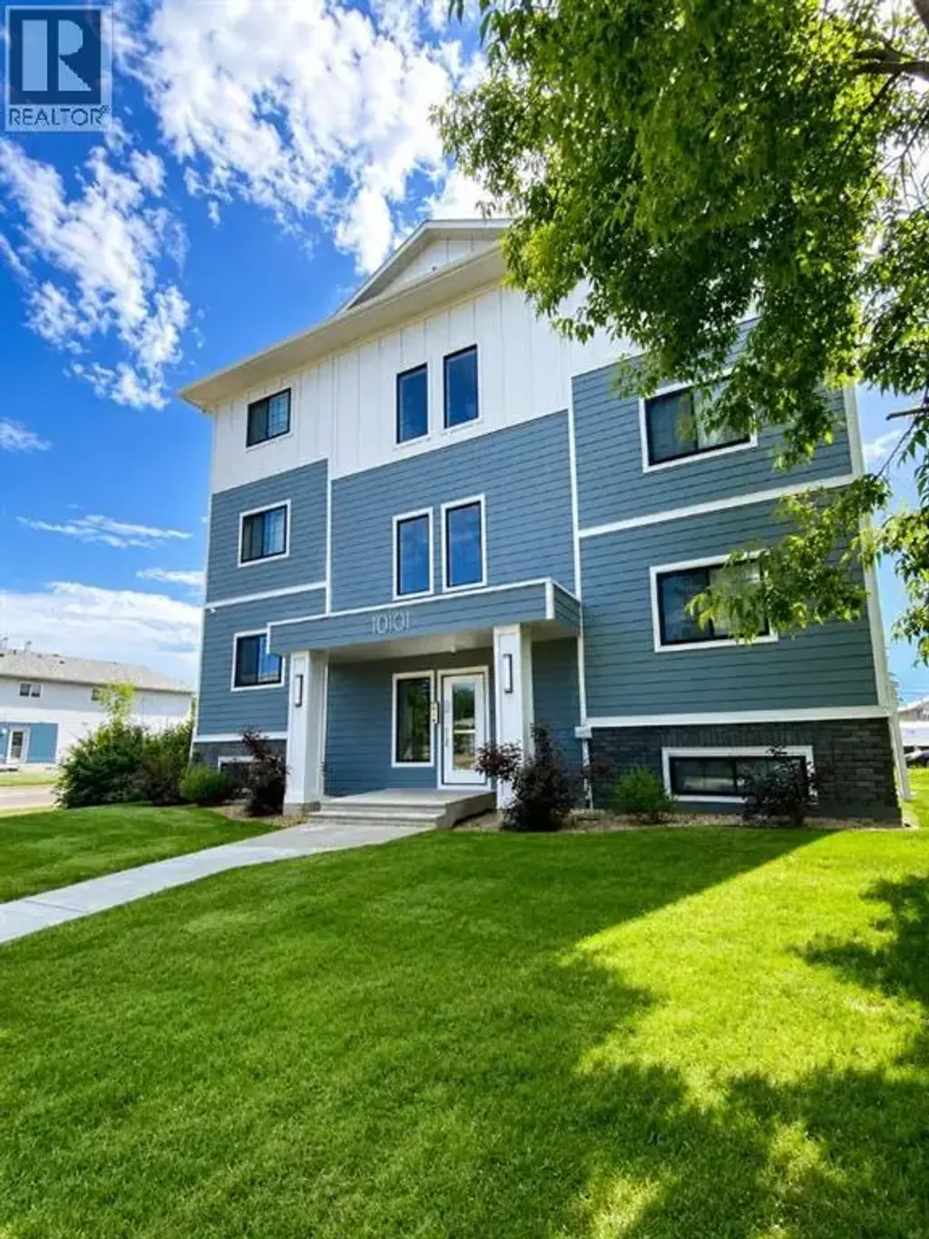 301, 10101 105 Avenue, Grande Prairie